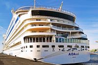 AIDAsol am 05.02.2017 im Hafen von Las Palmas de Gran Canaria