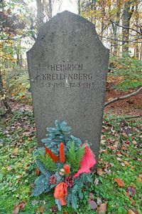 Ehrenhain in Bad Schwartau für gefallene Soldaten des I. Weltkriegs von 1914-1918 (Aufnahme vom 15.11.2020)