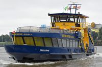 Hafenfähre ÖVELGÖNNE am 16.09.2021 im Hafen von Hamburg