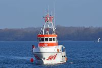 SAR-Boot FELIX SAND von der Deutschen Gesellschaft zur Rettung Schiffbrüchiger (DGzRS) am 27.01.2024 in Lübeck-Travemünde