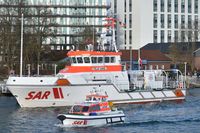 SAR-Boote FELIX SAND und SAPHIR von der Deutschen Gesellschaft zur Rettung Schiffbrüchiger (DGzRS) am 27.01.2024 in Lübeck-Travemünde