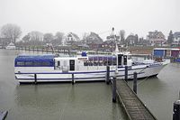 Fahrgastschiff HOLSTENTOR I in Niendorf an der Ostsee 10.02.2024