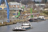 Gütermotorschiffe (GMS) HECHT und ZANDER am 06.03.2024 in Lübeck