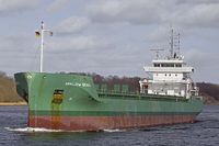 ARKLOW BEACH, General Cargo Ship, IMO 9638783, am 16.03.2024 auf der Trave Höhe Dummersdorfer Ufer bei Lübeck