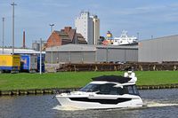 Motorboot SILLY am 06.04.2024 auf der Trave unweit Nordlandkai Lübeck