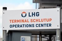 Beim LHG Terminal Schlutup am 18.04.2024 in Lübeck-Schlutup