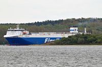 FINNPULP (IMO 9212644, Finnlines) am 27.04.2024 bei Stülper Huk Alt-Travemünde