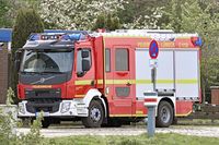 Feuerwehr-Fahrzeug HL-I 144 am 27.04.2024 bei der Feuerwache 4 n Lübeck-Schlutup
