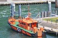 KLAASHAHN, Lotsenversetzboot, am 07.05.2024 in Rostock-Warnemünde