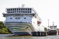 PETER PAN (IMO 9880946, TT-Line) am 15.05.2024 in Lübeck-Travemünde