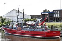 Feuerlöschboot SENATOR EMIL PETERS am 20.06.2024 bei der Feuerwache 4 in Lübeck-Schlutup