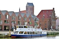 Fahrgastschiff HANSEAT am 26.06.2024 in Wismar