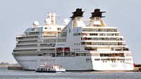 Kreuzfahrtschiff SEABOURN QUEST am 26.06.2024 in Wismar