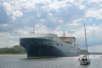 BALTIC ENABLER (IMO 9884681) am 08.07.2024 bei einem Regenschauer auslaufend Lübeck-Travemünde