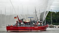 Feuerlöschboot SENATOR EMIL PETERS am 13.07.2024 bei Lübeck-Schlutup