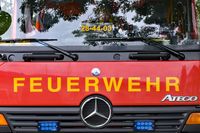Feuerwehr-Fahrzeug HL-2588 am 13.07.2024 beim Hafenfest in Lübeck-Schlutup