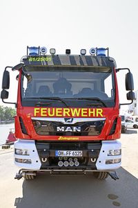 Feuerwehr-Fahrzeug OH-FF 6125 am 20.07.2024 beim Tag der Küstenwache in Neustadt / Holstein