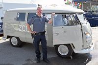 Zoll-Bus VW T1 aus dem Jahr 1962 am 20.07.2024 beim Tag der Küstenwache in Neustadt