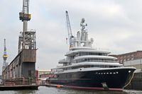 LUNA, Megayacht, (IMO 1010222) am 19.09.2024 im Hafen von Hamburg