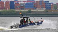 Polizeiboot WS 51 am 19.09.2024 im Hafen von Hamburg