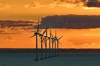 Windräder in der Ostsee unweit der Storebeltbrücke 02.10.2024