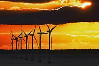 Windräder in der Ostsee unweit der Storebeltbrücke 02.10.2024