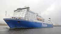 FINNSWAN (Finnlines) am 23.10.2024 auslaufend Lübeck-Travemünde