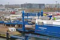 FINNSWAN (Finnlines) am 27.11.2024 beim Skandinavienkai Lübeck-Travemünde