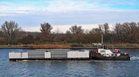 Schubboot LUBA am 05.12.2024 in Lübeck-Travemünde