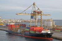 Fuerteventura Puerto del Rosario 14.12.2024. Containerschiff MACARENA B (IMO 9277400)