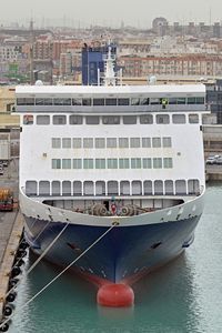 CIUDAD DE BARCELONA (IMO 9506289) am 19.12.2024 im Hafen von Valencia