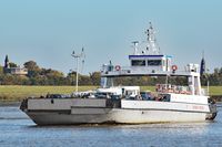 Fähre WILHELM KROOSS (ENI 04809400)auf der Elbe. 15.10.2017