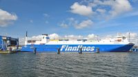 FINNMILL (Finnlines, IMO 9212656) am 02.04.2022 in Lübeck-Travemünde