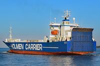 SHIPPER (Holmen Carrier, IMO 8911748) am 13.10.2018 Lübeck-Travemünde auslaufend