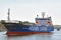 EXPORTER (IMO 8820860), Holmen Carrier, am 17.06.2021 in Lübeck-Travemünde
