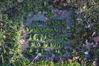 Gedenkstein für Schwester JENSEN auf dem Vorwerker Friedhof in Lübeck 06.01.2022