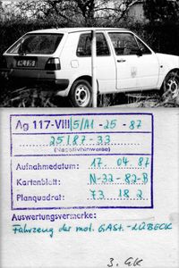 Zollfahrzeug VW Golf II mit Kennzeichen HL-35