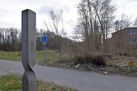 Hier, an der Ecke Behaimring / Brandenbaumer Landstr. befand sich eine Schutzhütte des Zolls. Aufnahme vom 06.03.2022