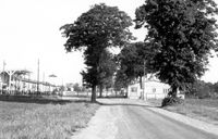 Bei der Grenzkontrollstelle Eichholz um Jahr 1950. Blickrichtung Lübeck