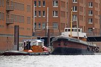 Wasserboot HADERSLEBEN am 16.09.2021 im Hafen von Hamburg