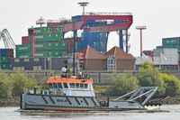 Baggerschiff KEES JR (IMO 9701384) am 03.09.2018 im Hafen von Hamburg