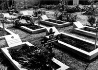 Gräber auf dem Friedhof der Gemeinde Orbetello