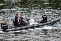 Polizeiboot MV 3 am 20.07.2019 in Lübeck-Travemünde