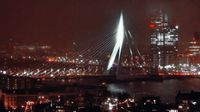 Erasmusbrücke in Rotterdam am Abend des 9.2.2022