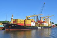 MSC VERA F - Container Ship - IMO 9235610 am 03.06.2023 bei der ehemaligen Oelmühle in Lübeck-Siems