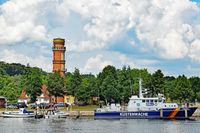 Zollboot PRIWALL am 26.06.2022 im Hafen von Lübeck-Travemünde