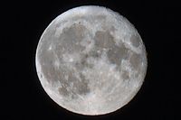 Mond am 02.08.2023