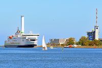Scandlines Hybrid Ferry BERLIN am 05.06.2022 im Hafen von Rostock