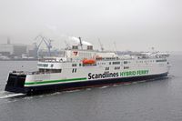 Scandlines Hybrid Ferry COPENHAGEN am 22.12.2019 Rostock-Warnemünde auslaufend